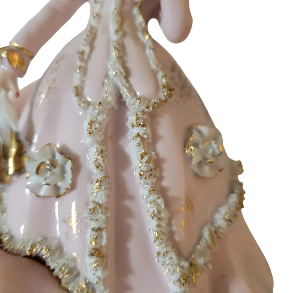 Vintage Geo Z Lefton Victorian Woman Figurine READ